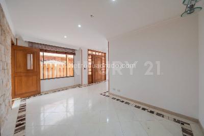 Casa de 3 alcobas en arriendo en Alameda De Riofrio, Chía, 162 m² · foto 4 de 20