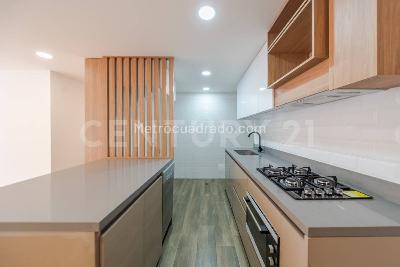 Apartamento en venta en Nueva Autopista, Bogotá · foto 3 de 17