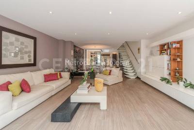 Apartamento de 3 alcobas en venta en Santa Paula, Bogotá, 213 m² · foto 3 de 20