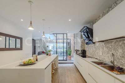Apartamento de 3 alcobas en venta en Santa Paula, Bogotá, 213 m² · foto 8 de 20