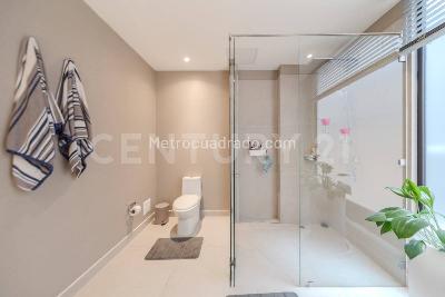 Apartamento de 3 alcobas en venta en Santa Paula, Bogotá, 213 m² · foto 13 de 20