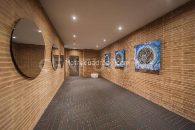 Apartamento de 3 alcobas en venta en Santa Paula, Bogotá, 213 m² · foto 16 de 20