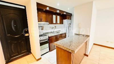 Apartamento en venta en La Granja, Bogotá · foto 5 de 18