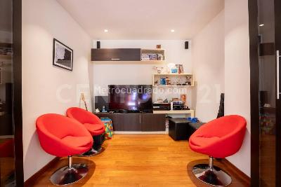 Apartamento de 3 alcobas en venta en Santa Barbara Alta, Bogotá, 215 m² · foto 5 de 18