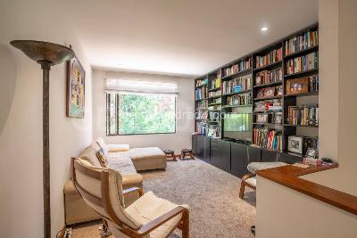 Apartamento de 3 alcobas en venta en Santa Barbara Alta, Bogotá, 215 m² · foto 6 de 18