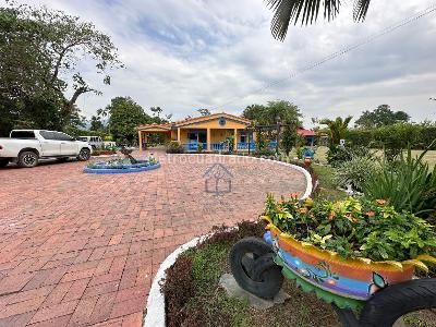 Casa de 4 alcobas en venta en Villavicencio · foto 2 de 20