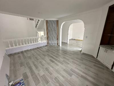 Casa de 4 alcobas en venta en Buque, Villavicencio, 320 m² · foto 2 de 20