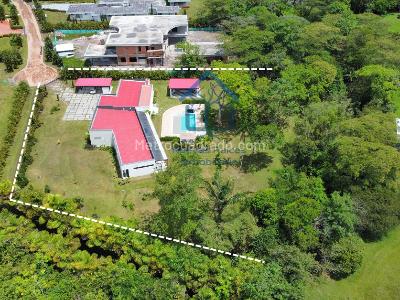 Casa de 4 alcobas en venta en Condominio Santa Teresita, Villavicencio · foto 2 de 20
