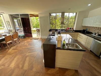 Casa de 4 alcobas en venta en Villavicencio · foto 4 de 20