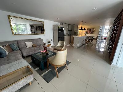 Casa de 5 alcobas en venta en Buque, Villavicencio, 350 m² · foto 3 de 18