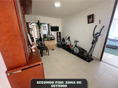 Casa de 5 alcobas en venta en Buque, Villavicencio, 630 m² · foto 16 de 20