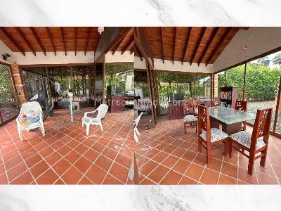 Casa de 4 alcobas en venta en Apiay, Villavicencio, 1250 m² · foto 3 de 20