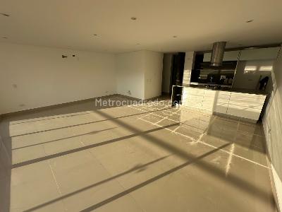 Apartamento de 2 alcobas en venta en Edificio Agora, Villavicencio, 124 m² · foto 4 de 19