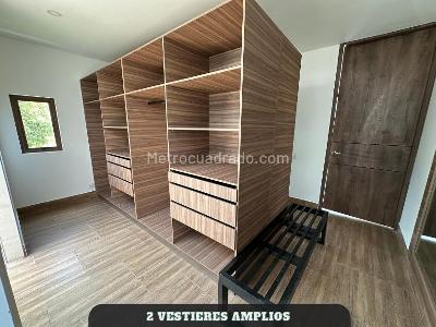 Casa de 5 alcobas en venta en Condominio Santa Teresita, Villavicencio · foto 16 de 20