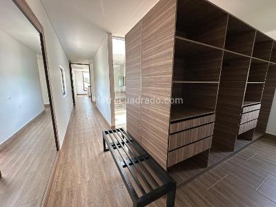 Casa de 5 alcobas en venta en Condominio Santa Teresita, Villavicencio · foto 17 de 20