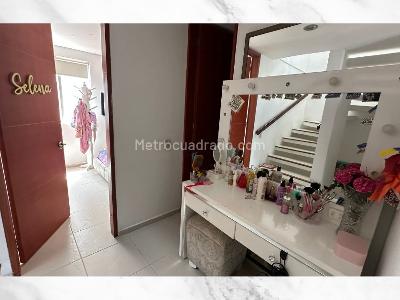 Casa de 4 alcobas en venta en Quintas De Morelia, Villavicencio, 117 m² · foto 10 de 18