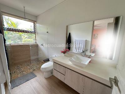 Casa de 4 alcobas en venta en Vereda El Cairo, Villavicencio, 606 m² · foto 8 de 19