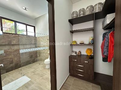 Casa de 4 alcobas en venta en Condominio Santa Teresita, Villavicencio, 1030 m² · foto 13 de 20