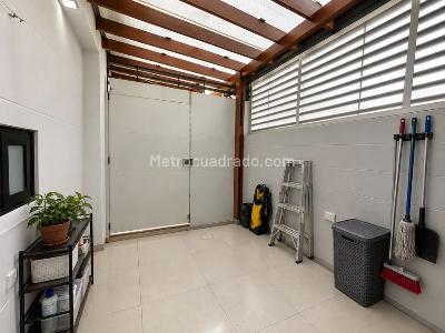 Casa de 4 alcobas en venta en Montearroyo, Villavicencio, 248 m² · foto 9 de 20