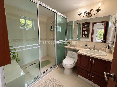 Casa de 4 alcobas en venta en Condominio Rincon De Las Lomas, Villavicencio, 400 m² · foto 19 de 20