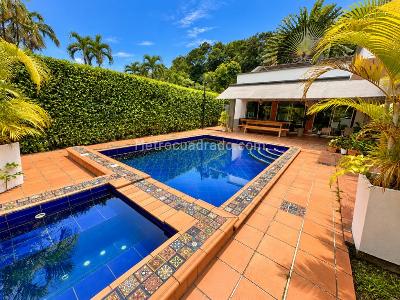 Casa de 4 alcobas en venta en Condominio Rincon De Las Lomas, Villavicencio, 400 m² · foto 2 de 20