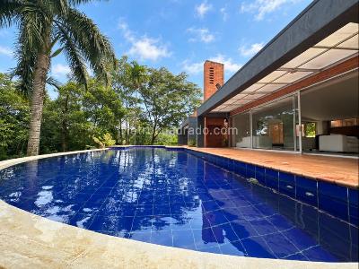Casa de 4 alcobas en venta en Palma Real, Villavicencio, 350 m² · foto 5 de 20