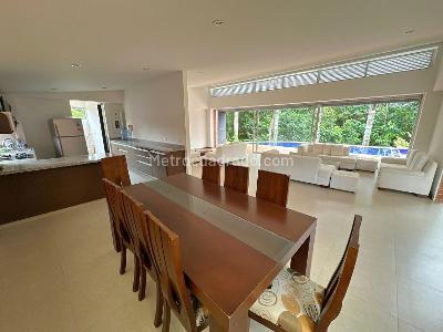 Casa de 4 alcobas en venta en Palma Real, Villavicencio, 350 m² · foto 9 de 20