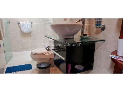 Casa de 4 alcobas en venta en Santa Ana Occidental, Bogotá, 254 m² · foto 6 de 18