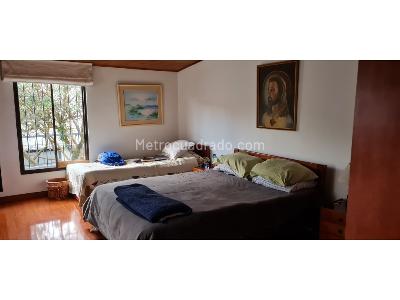 Casa de 4 alcobas en venta en Santa Ana Occidental, Bogotá, 254 m² · foto 8 de 18