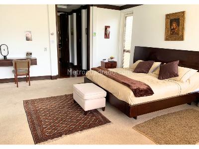 Apartamento de 4 alcobas en venta en Bella Suiza Alta, Bogotá, 310 m² · foto 15 de 20
