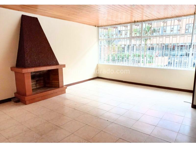 Casa – Bogotá, Pasadena, Localidad Suba - Más