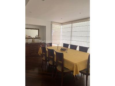 Casa de 3 alcobas en venta en Colina Campestre, Bogotá, 350 m² · foto 2 de 13