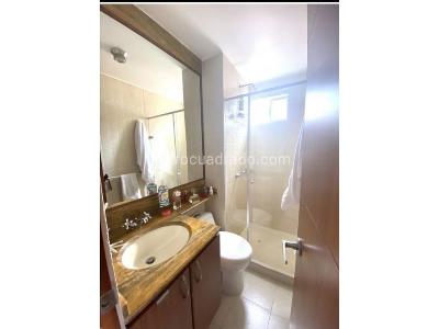 Apartamento de 4 alcobas en venta en Cedritos, Bogotá, 174 m² · foto 9 de 16