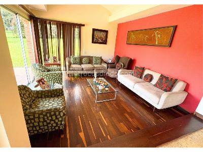 Casa en venta en El Refugio, Bogotá · foto 3 de 20