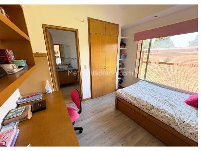 Casa en venta en El Refugio, Bogotá · foto 11 de 20