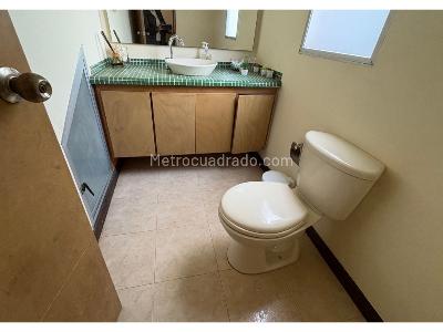 Casa en venta en El Refugio, Bogotá · foto 15 de 20