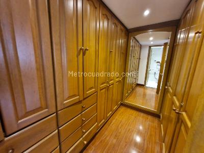 Apartamento en venta en Santa Barbara Central, Bogotá · foto 7 de 20