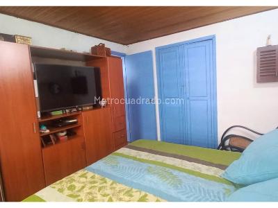 Casa en venta en Cedro Golf, Bogotá · foto 8 de 18
