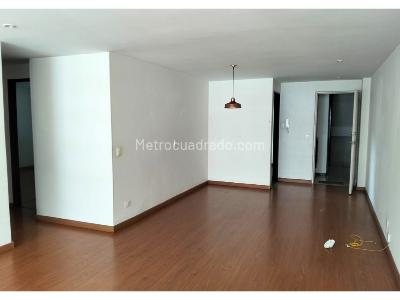 Apartamento de 2 alcobas en arriendo en El Nogal, Bogotá, 83 m² · foto 2 de 12