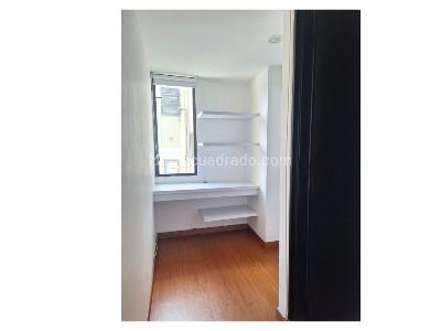 Apartamento de 2 alcobas en arriendo en El Nogal, Bogotá, 83 m² · foto 3 de 12
