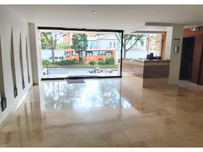 Apartamento de 2 alcobas en arriendo en El Nogal, Bogotá, 83 m² · foto 11 de 12