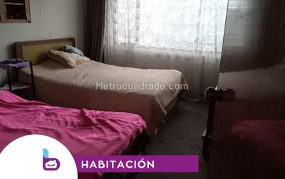 Casa de 5 alcobas en venta en Colombia, Bogotá, 306 m² · foto 11 de 13