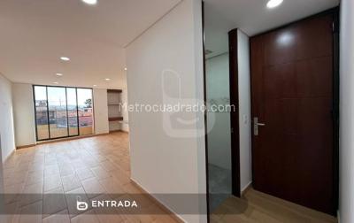 Apartamento en venta en Puente Aranda, Bogotá · foto 2 de 20