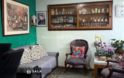 Casa de 5 alcobas en venta en Corferias, Bogotá, 400 m² · foto 2 de 16