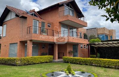 Casa en venta en Chia, Chía · foto 2 de 20