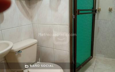 Casa de 5 alcobas en venta en La Trinidad, Bogotá, 585 m² · foto 2 de 9