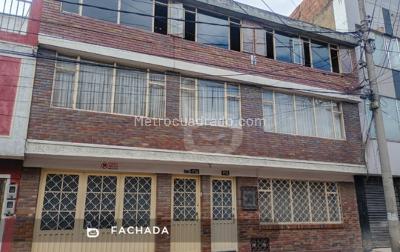 Casa de 5 alcobas en venta en La Trinidad, Bogotá, 585 m² · foto 9 de 9