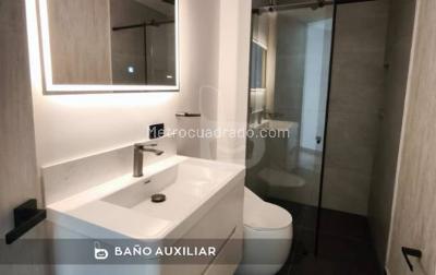 Apartamento de 2 alcobas en venta en Santa Paula, Bogotá, 94 m² · foto 2 de 11