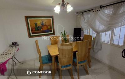 Casa de 4 alcobas en venta en La Alborada, Bogotá, 126 m² · foto 9 de 17