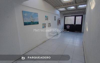 Casa de 4 alcobas en venta en La Alborada, Bogotá, 126 m² · foto 14 de 17